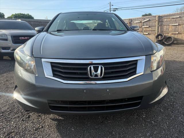 Photo of 2008 Polished Metal Metallic Honda Accord