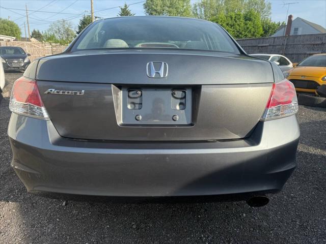 Photo of 2008 Polished Metal Metallic Honda Accord