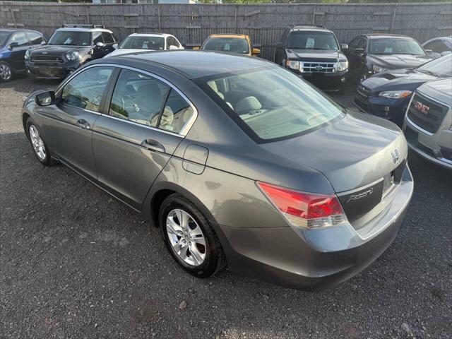 Photo of 2008 Polished Metal Metallic Honda Accord