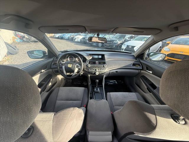 Photo of 2008 Polished Metal Metallic Honda Accord