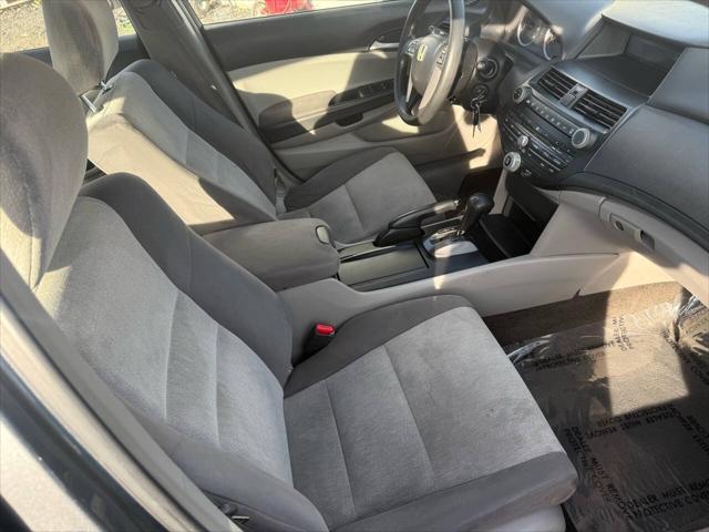 Photo of 2008 Polished Metal Metallic Honda Accord