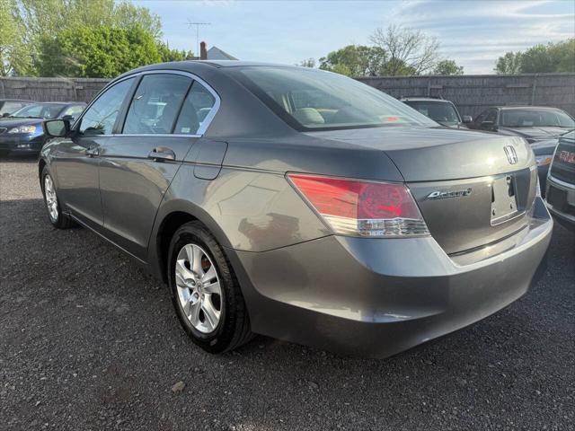 Photo of 2008 Polished Metal Metallic Honda Accord