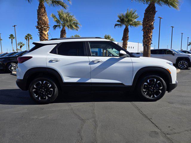 Photo of 2022 Summit White Chevrolet Trailblazer