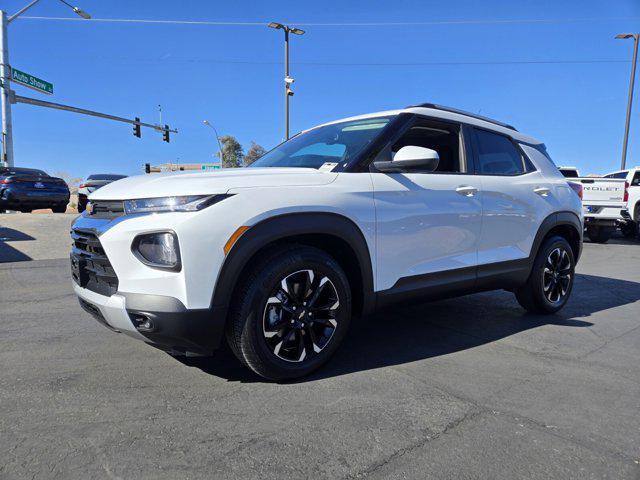 Photo of 2022 Summit White Chevrolet Trailblazer