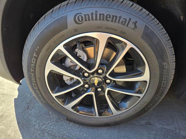 Photo of 2024 Sterling Gray Metallic Chevrolet Trailblazer