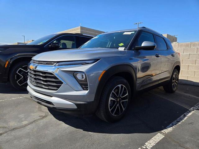 Photo of 2024 Sterling Gray Metallic Chevrolet Trailblazer
