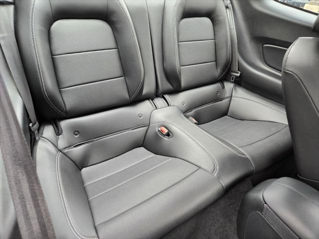 Photo of 2023 Gray Metallic Ford Mustang