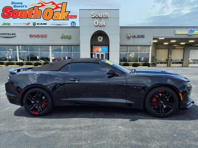 Photo of 2023 Black Chevrolet Camaro