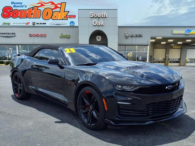 Photo of 2023 Black Chevrolet Camaro