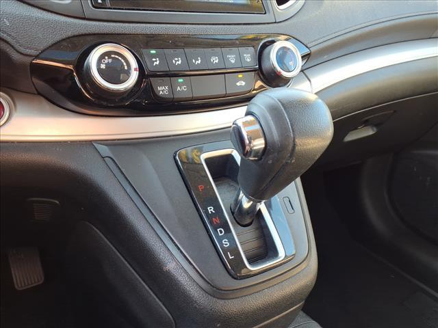 Photo of 2016 White Diamond Pearl Honda CR-V