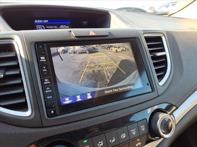 Photo of 2016 White Diamond Pearl Honda CR-V