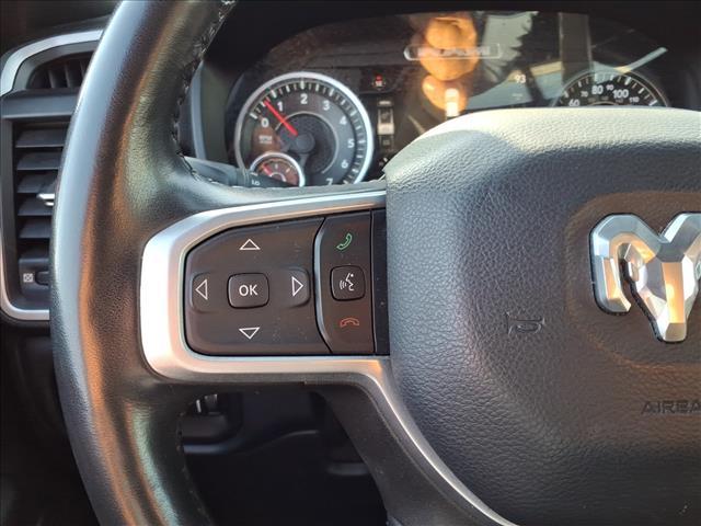 Photo of 2022 Diamond Black Crystal Pearlcoat RAM 1500