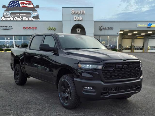 Photo of 2025 Diamond Black Crystal Pearlcoat RAM 1500