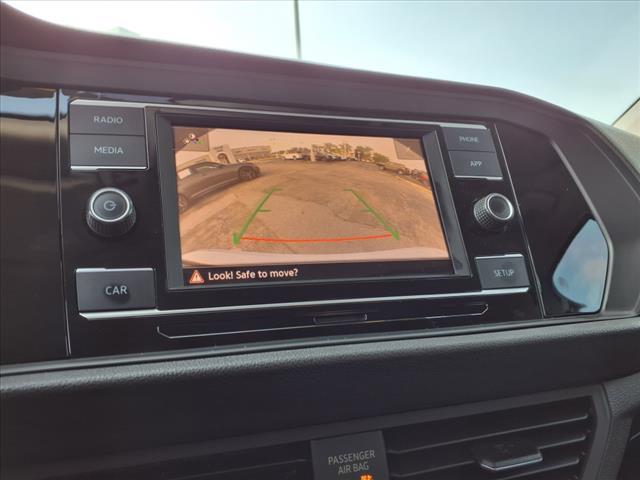 Photo of 2019 Platinum Gray Metallic Volkswagen Jetta