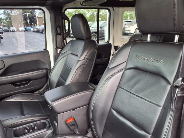 Photo of 2018 Bright White Clearcoat Jeep Wrangler Unlimited