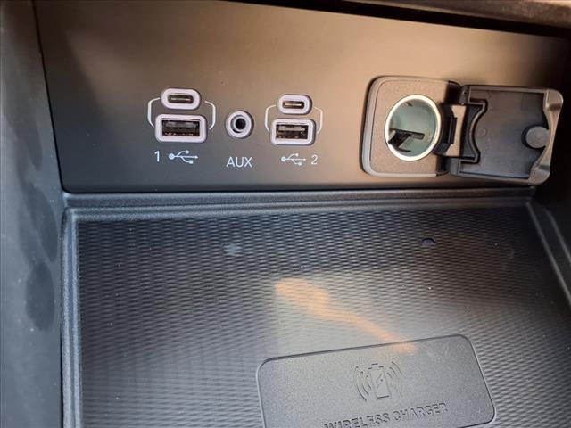 Photo of 2025 Bright White Clearcoat Jeep Grand Cherokee L