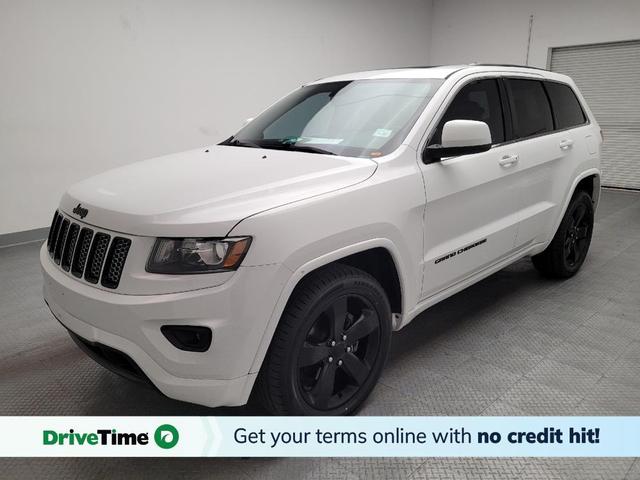Photo of 2015 Bright White Clearcoat Jeep Grand Cherokee