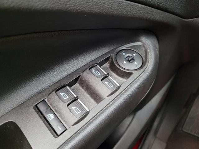 Photo of 2017 Red Ford Escape