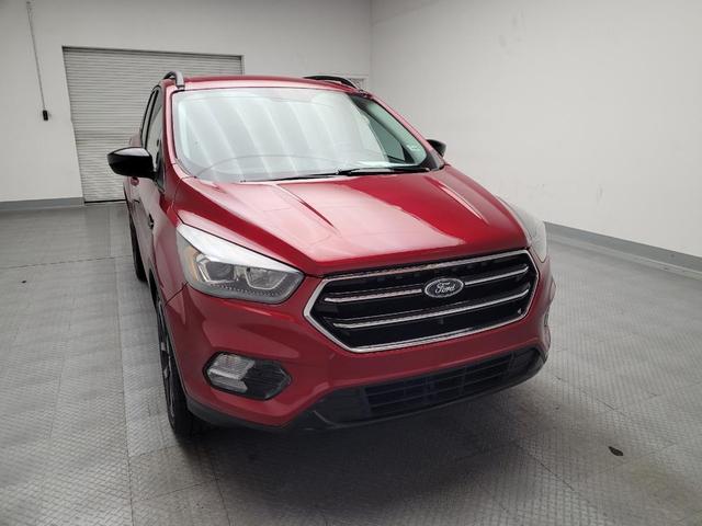 Photo of 2017 Red Ford Escape