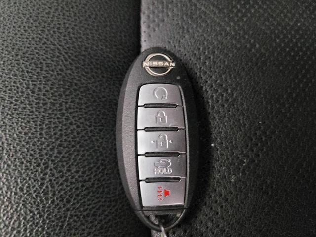 Photo of 2023 Super Black Nissan Altima