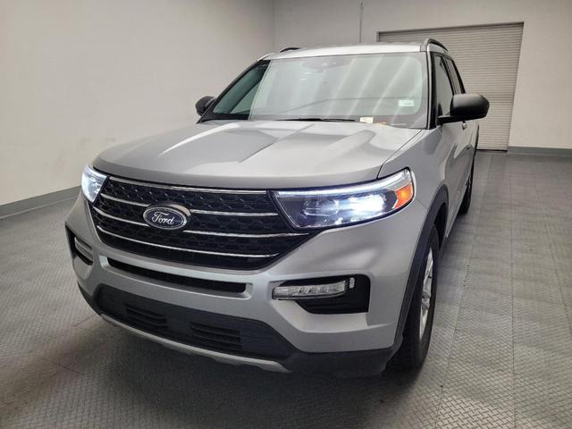 Photo of 2023 Carbonized Gray Metallic Ford Explorer
