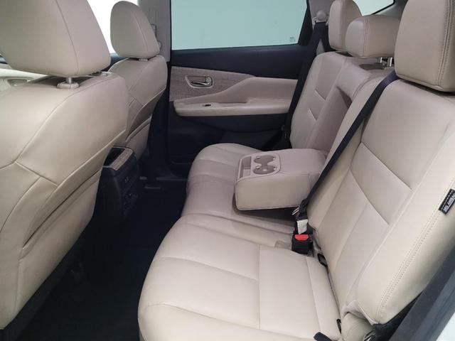 Photo of 2023 Pearl White Tricoat Nissan Murano