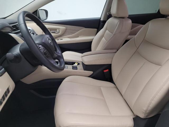Photo of 2023 Pearl White Tricoat Nissan Murano