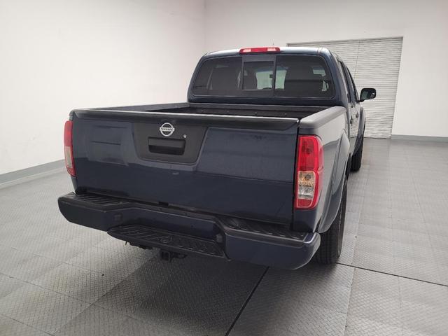 Photo of 2015 Arctic Blue Metallic Nissan Frontier