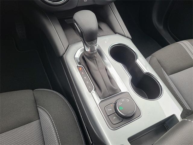 Photo of 2025 Summit White Chevrolet Blazer