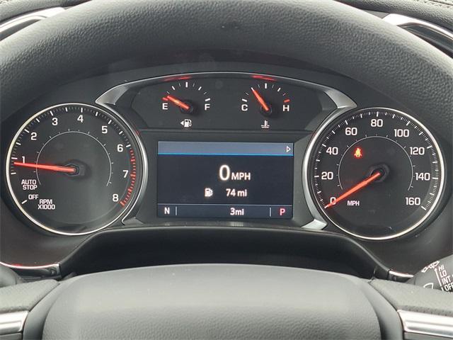 Photo of 2025 Summit White Chevrolet Blazer