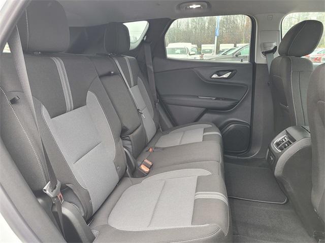 Photo of 2025 Summit White Chevrolet Blazer