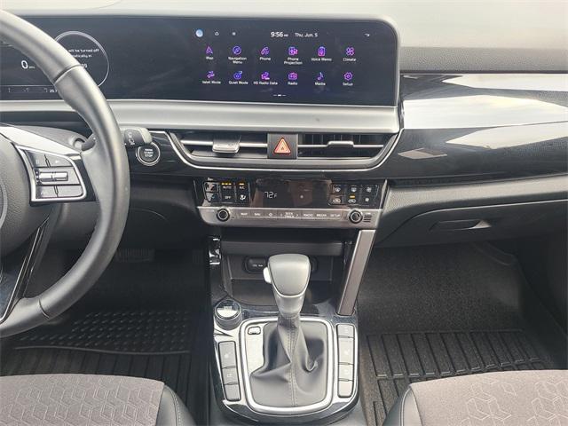 Photo of 2024 Gravity Gray Kia Seltos