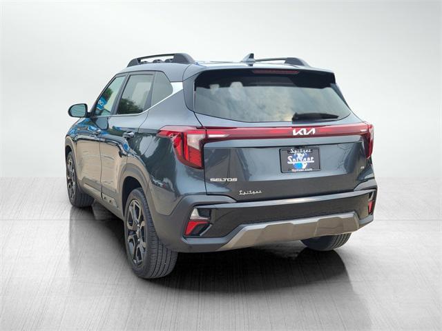Photo of 2024 Gravity Gray Kia Seltos