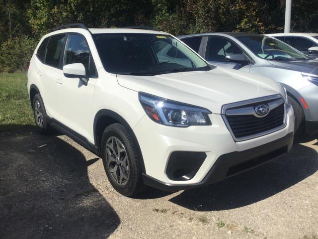 Photo of 2020 Crystal White Pearl Subaru Forester
