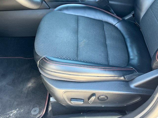 Photo of 2023 ICONIC SILVER METALLIC Ford Escape
