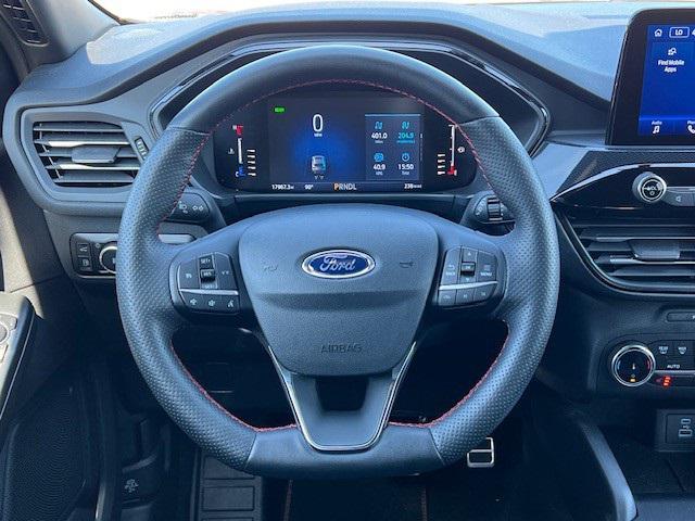 Photo of 2023 ICONIC SILVER METALLIC Ford Escape