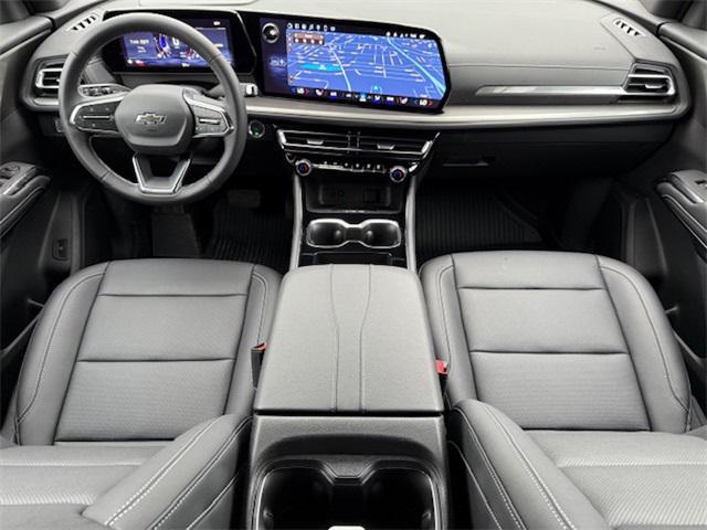 Photo of 2025 Sterling Gray Metallic Chevrolet Traverse