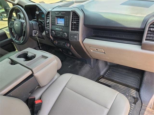 Photo of 2022 OXFORD WHITE Ford F-250