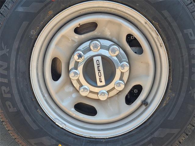 Photo of 2022 OXFORD WHITE Ford F-250