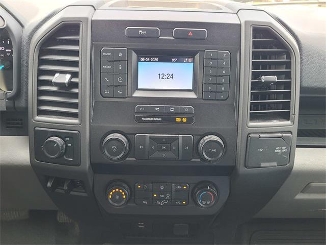 Photo of 2022 OXFORD WHITE Ford F-250
