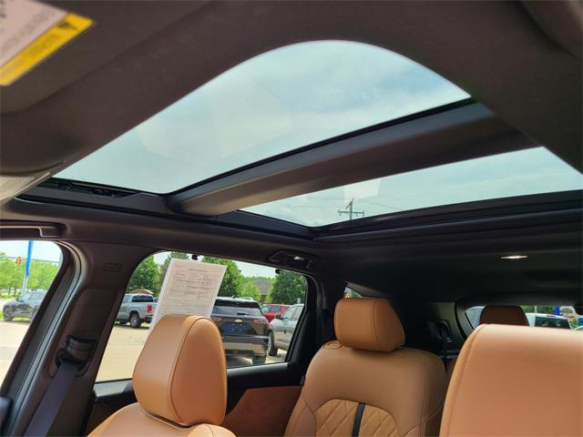 Photo of 2024 Jet Black Mica Mazda CX-90