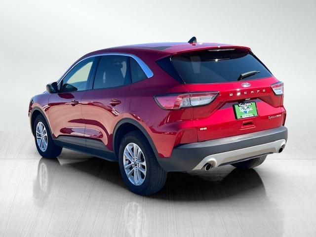 Photo of 2022 Red Metallic Ford Escape