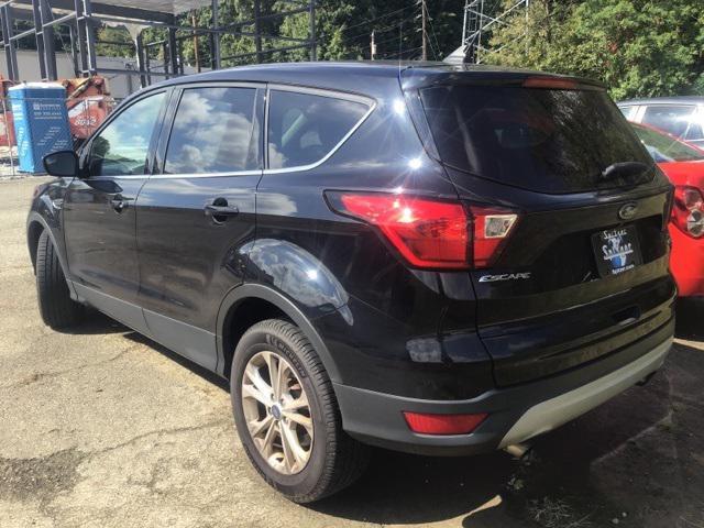 Photo of 2019 Black Ford Escape