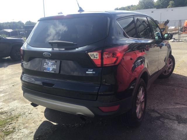 Photo of 2019 Black Ford Escape