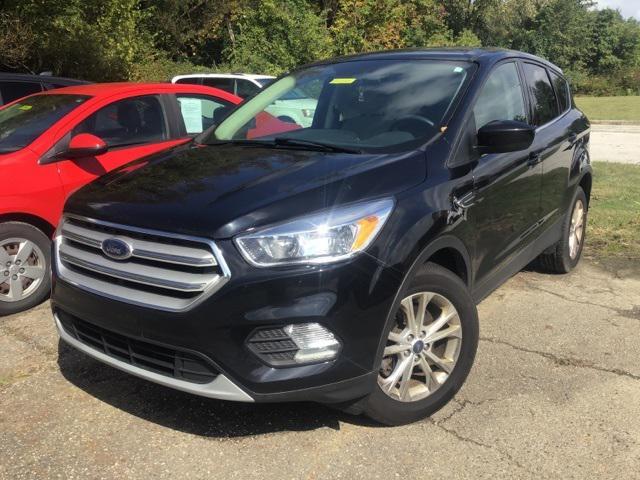 Photo of 2019 Black Ford Escape