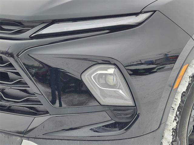 Photo of 2025 Black Chevrolet Blazer