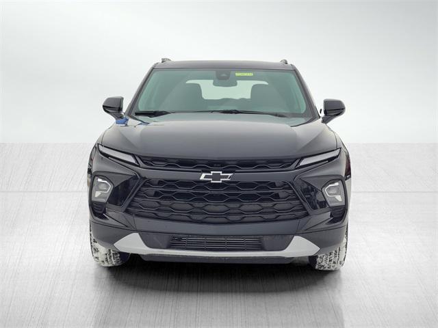 Photo of 2025 Black Chevrolet Blazer