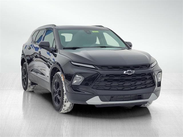 Photo of 2025 Black Chevrolet Blazer