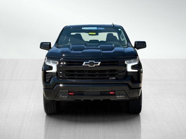 Photo of 2025 Black Chevrolet Silverado 1500