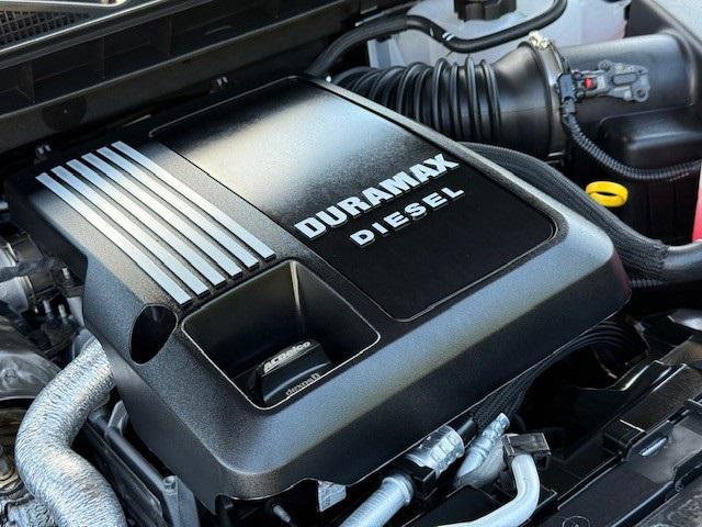 Photo of 2025 Black Chevrolet Silverado 1500